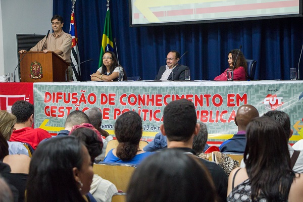 A partir da esquerda, Marcio Pochman, Telma Victor, Douglas Izzo e Ana Paula Melli